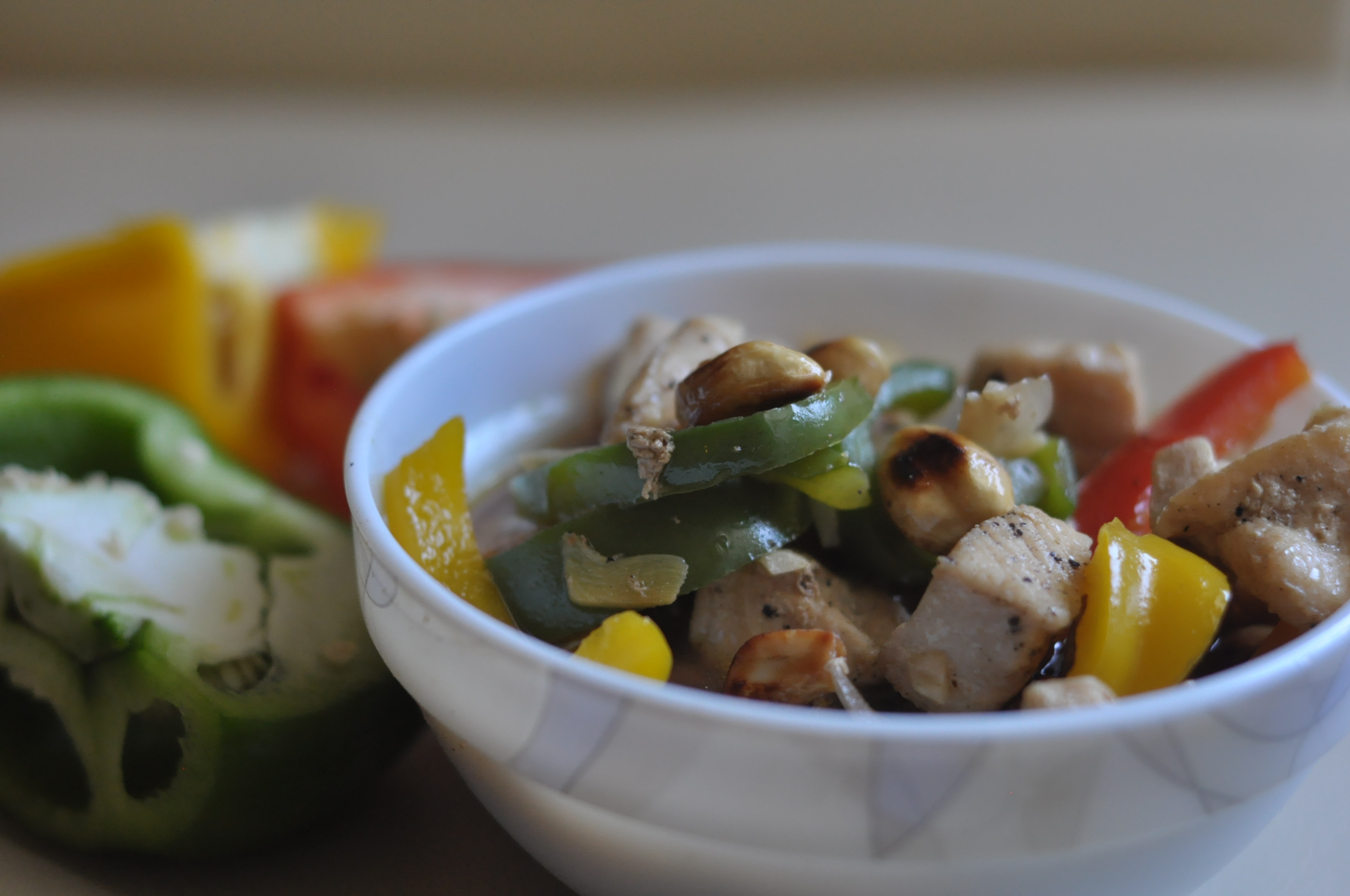 Thai Cashew Chicken Lonumedhu